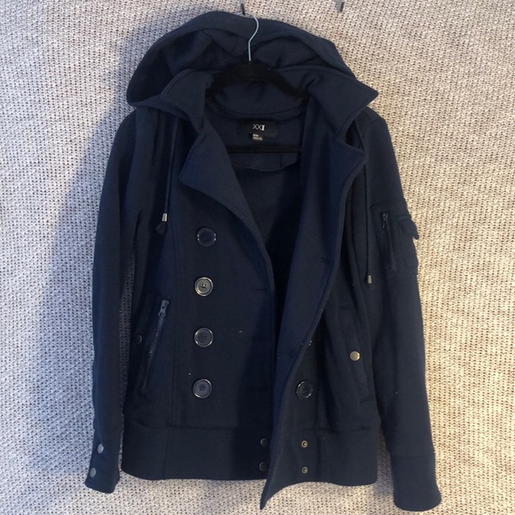 Forever 21 Jackets & Blazers - Super warm navy winter jacket! (Size M)